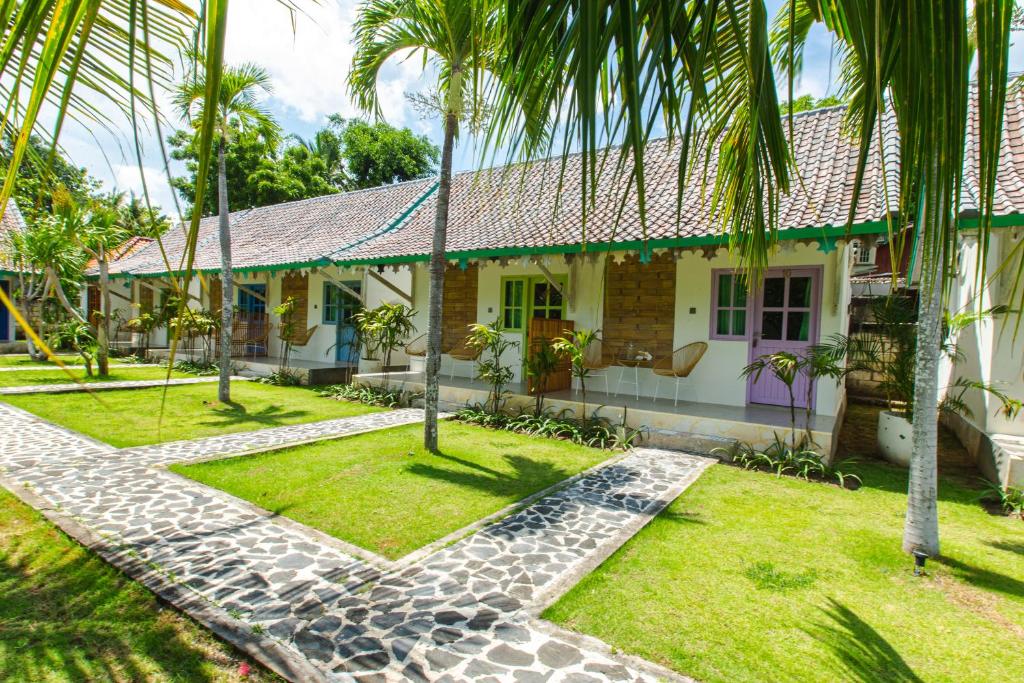 La Roja Bungalows - Nusa Penida Island