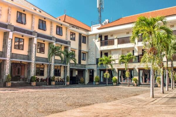  Hotel Puri Nusa Indah - Denpasar